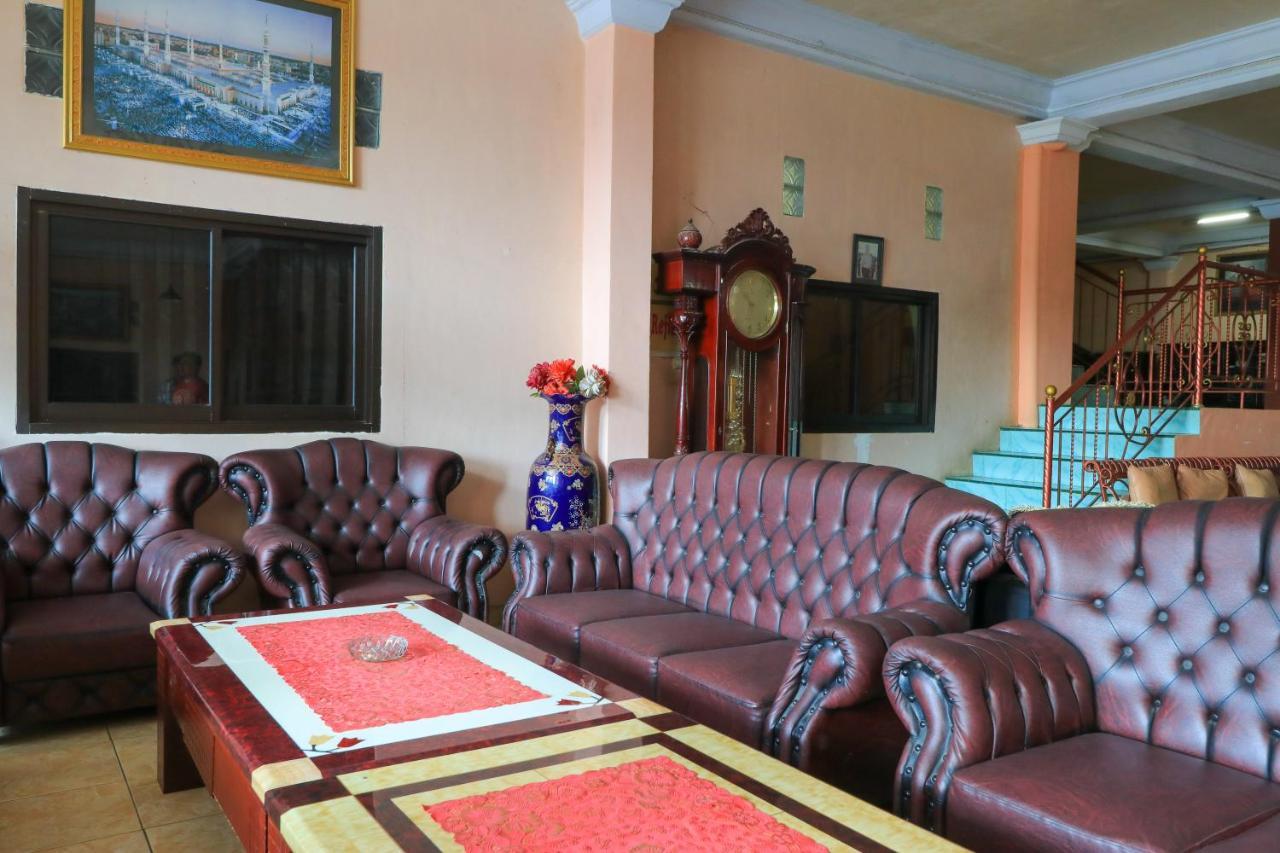 Hotel Mutiara Khadijah Sudiang Dış mekan fotoğraf